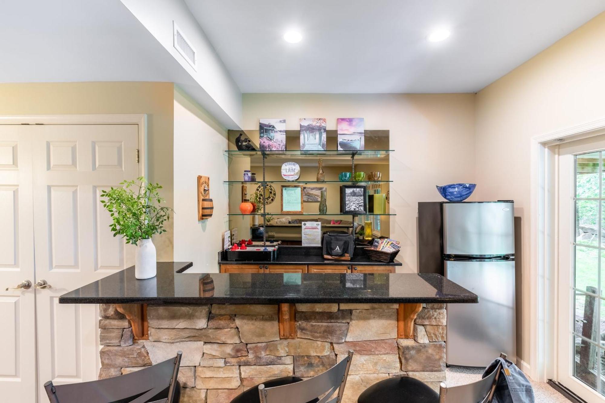 Highland Hideaway By Avantstay Group Poconos Retreat W Patio Game Room 莱克哈莫尼 外观 照片